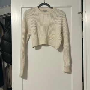 Women’s cropped sweater